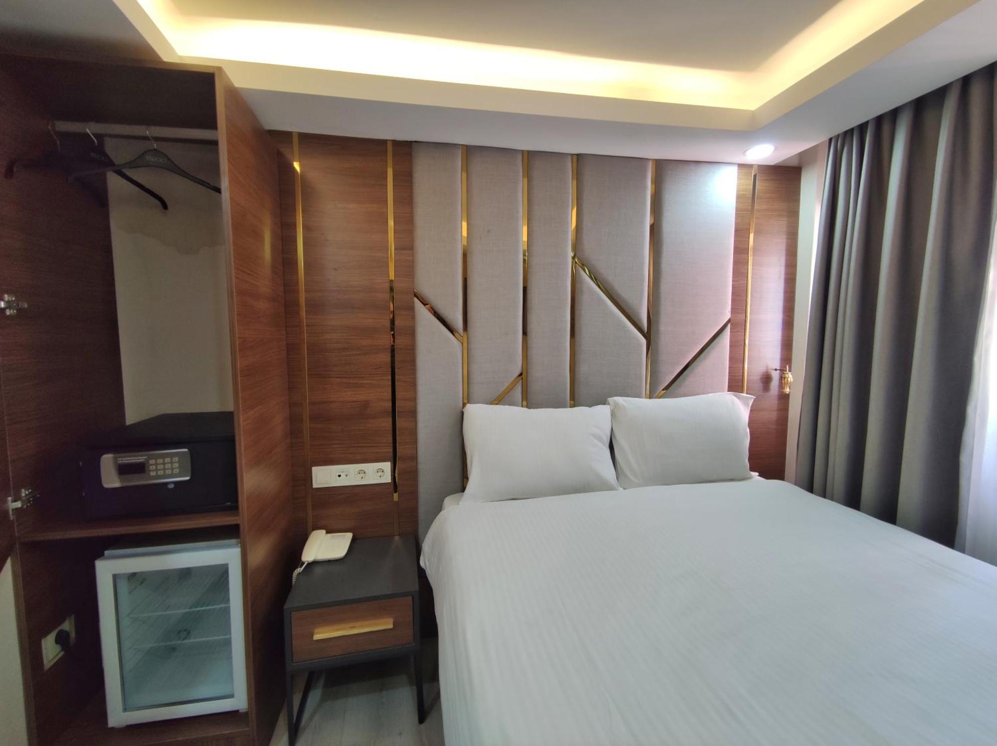 The Golden Pera'S Hotel & Spa Istanbul Exterior photo