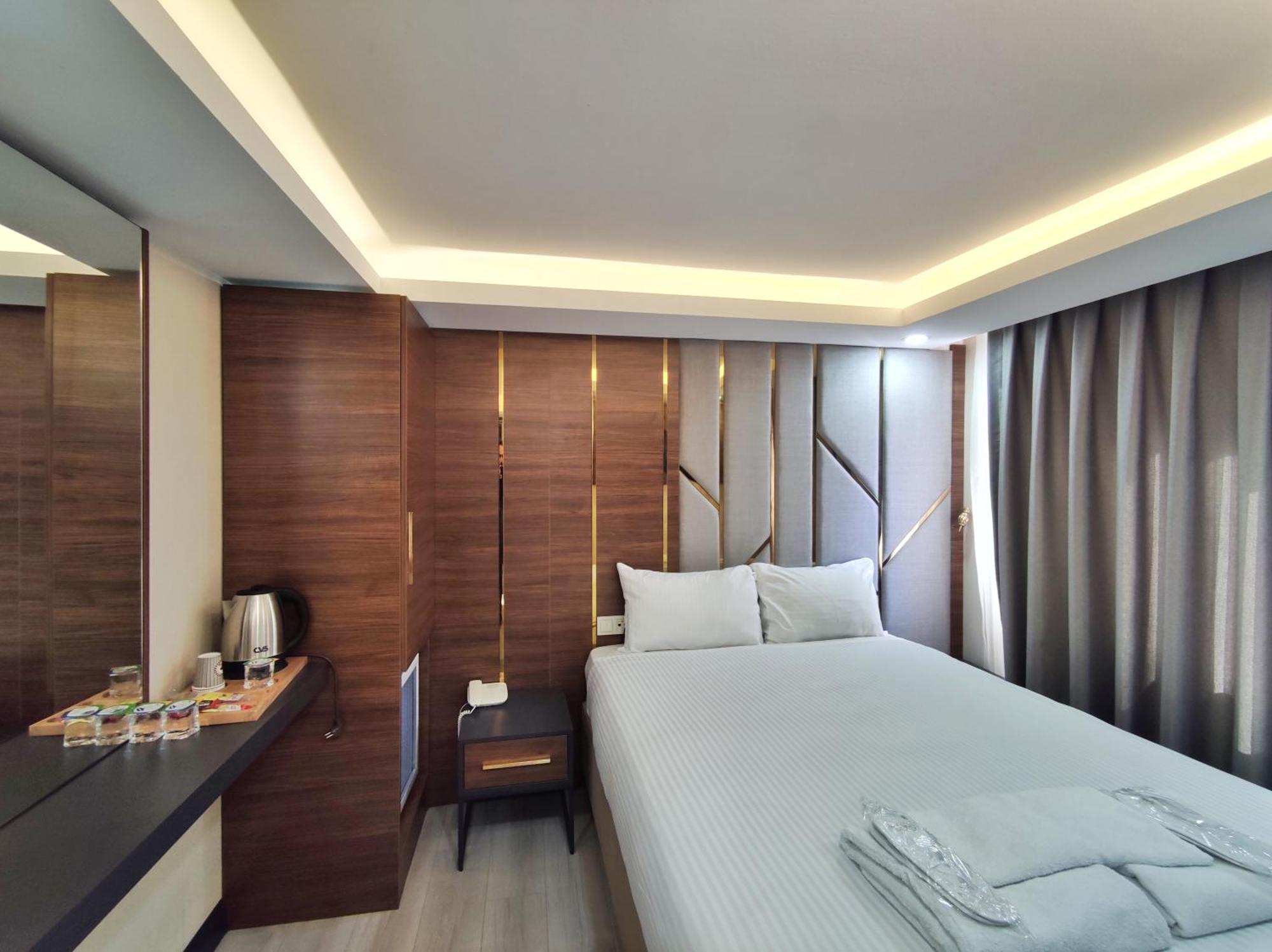 The Golden Pera'S Hotel & Spa Istanbul Exterior photo